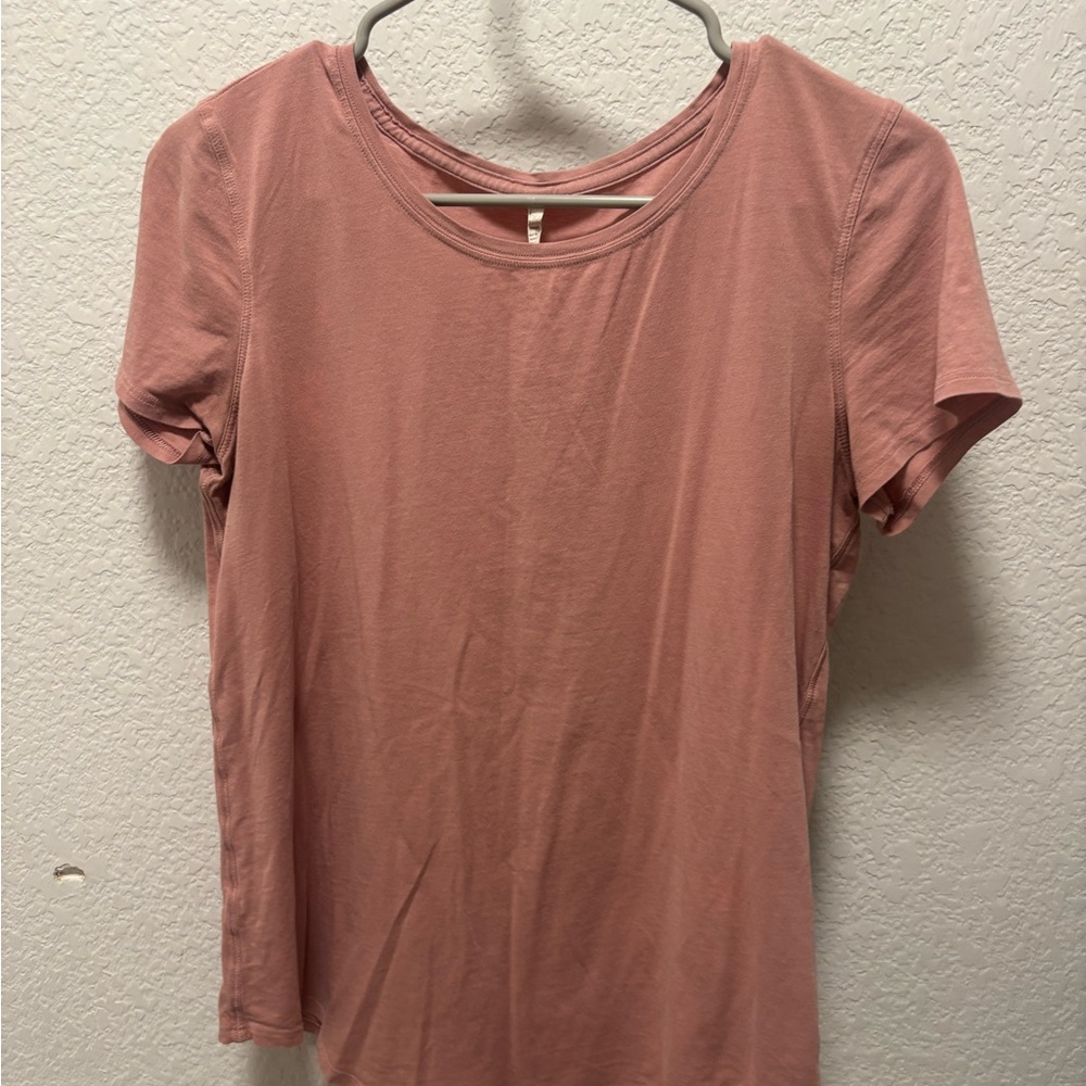 lululemon athletica Soft Pink Short Sleeve Tee